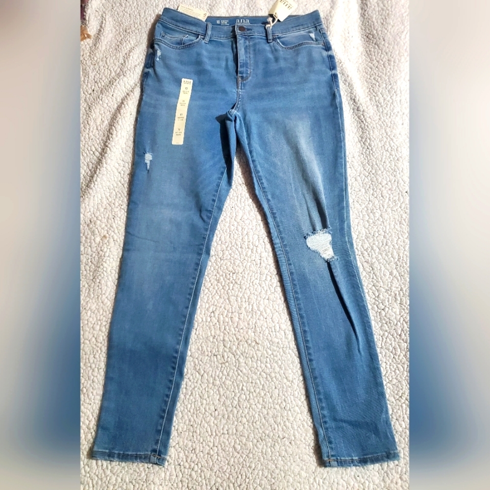 ana Jeans NWT